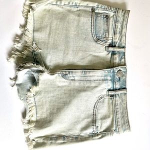 American Eagle Jean Shorts size 8
